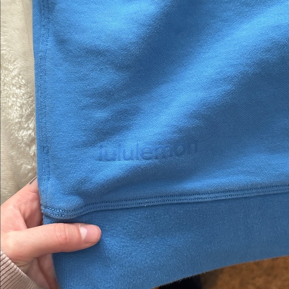 Rare LululemonCrewneck Sweater in Blue - Picture 3 of 3